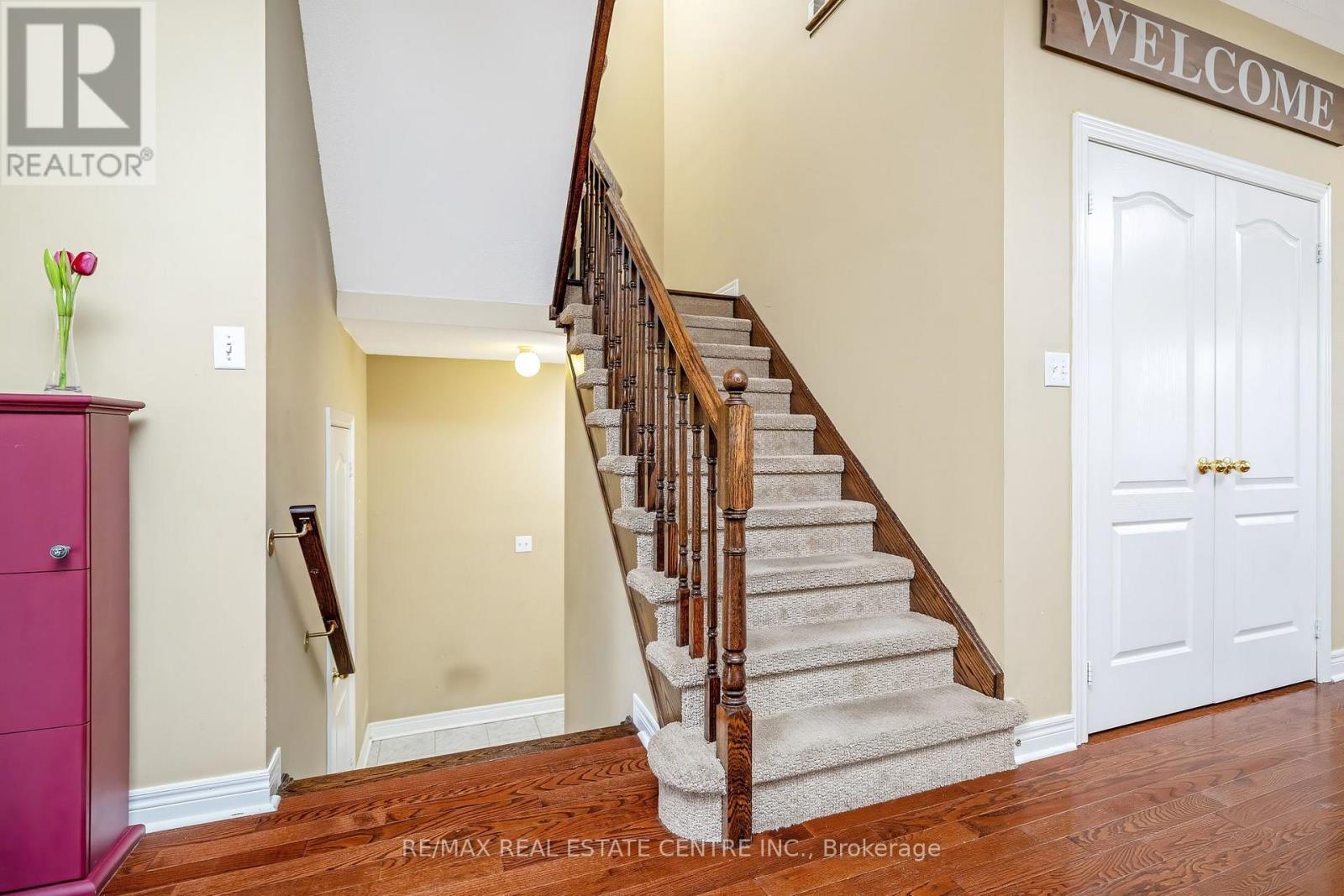 305 TEETZEL DRIVE, Milton (CL Clarke), Ontario, L9T0B1 — Photo 14