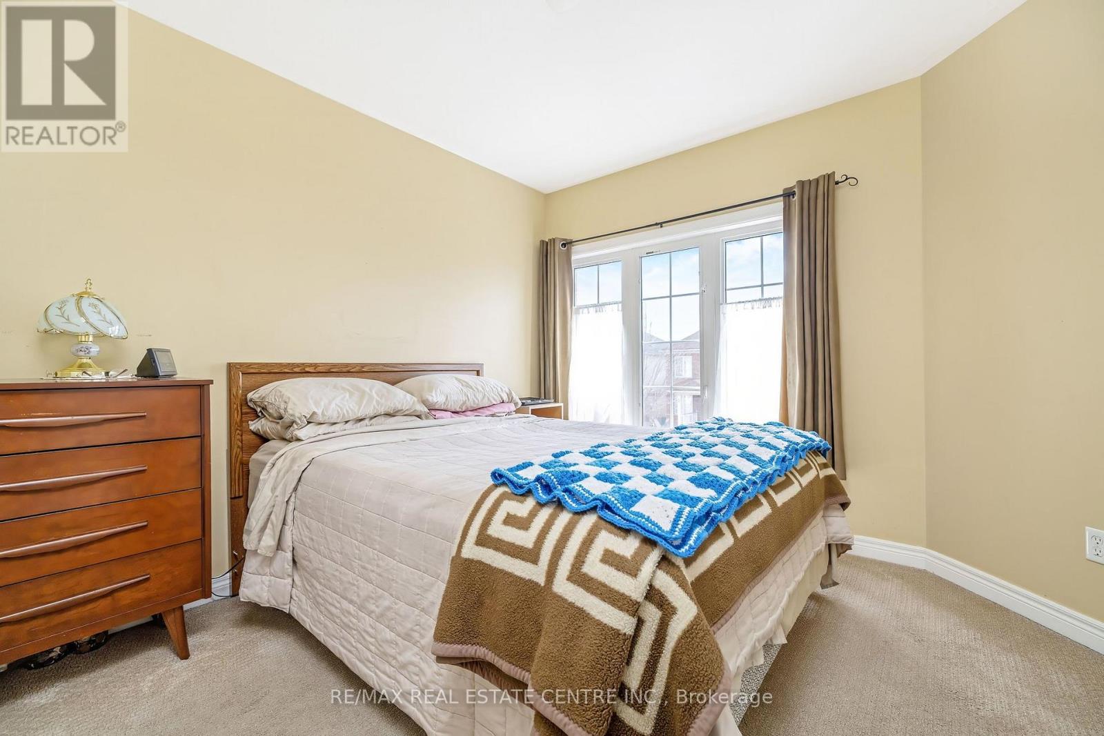 305 TEETZEL DRIVE, Milton (CL Clarke), Ontario, L9T0B1 — Photo 19