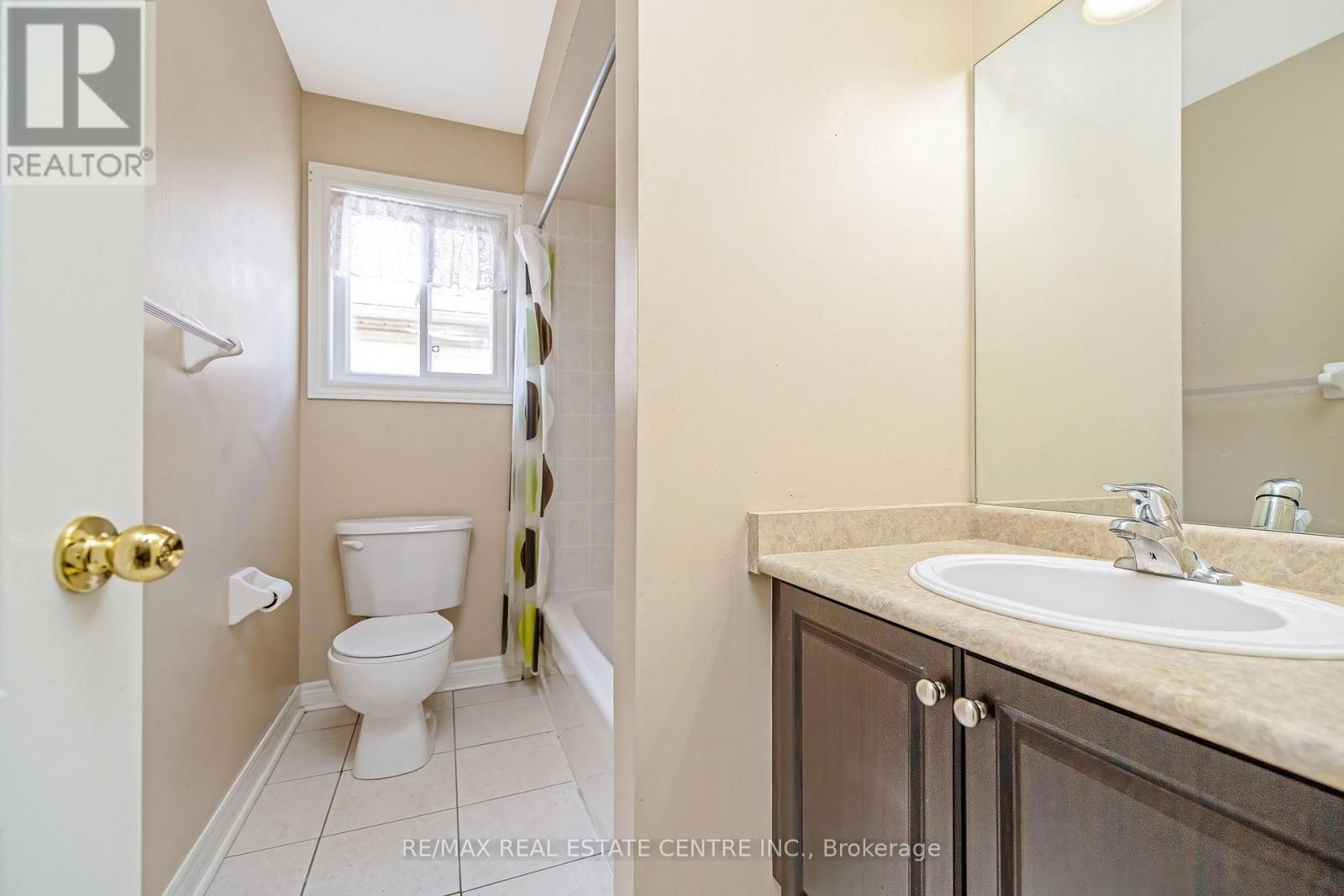 305 TEETZEL DRIVE, Milton (CL Clarke), Ontario, L9T0B1 — Photo 20