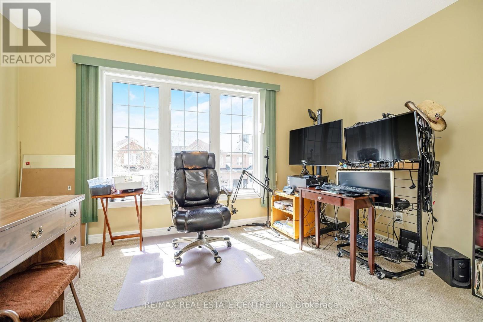 305 TEETZEL DRIVE, Milton (CL Clarke), Ontario, L9T0B1 — Photo 21