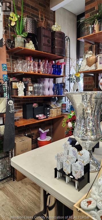 3681 TECUMSEH ROAD East Unit# B, Windsor, Ontario, N8W1H8 — Photo 4