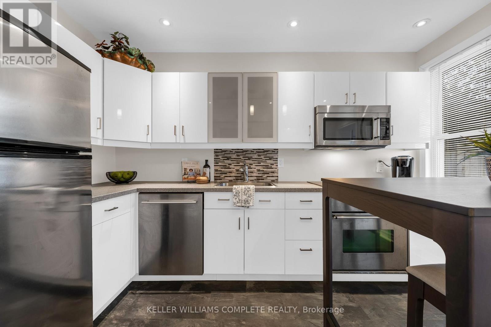 73 NORMAN STREET, Hamilton (Crown Point), Ontario, L8H4J4 — Photo 9