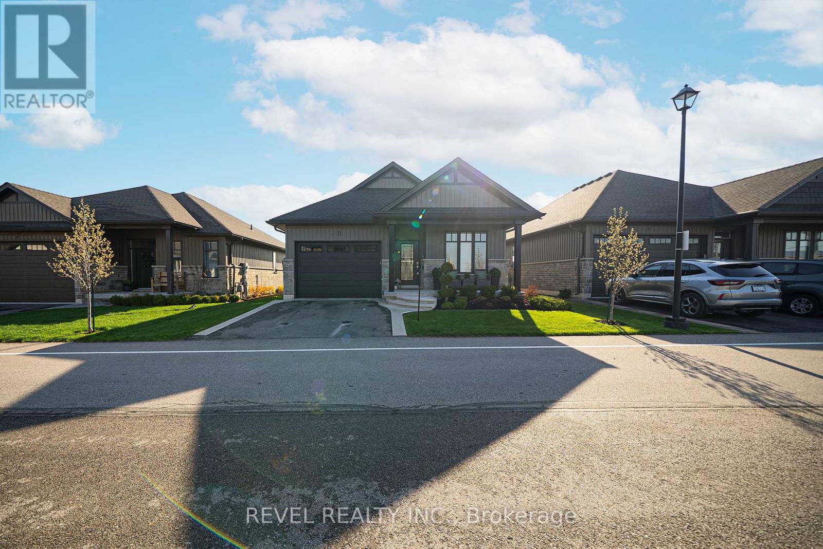 8 - 24 CRADDOCK BOULEVARD, Haldimand, Ontario, N0A1J0 — Photo 2