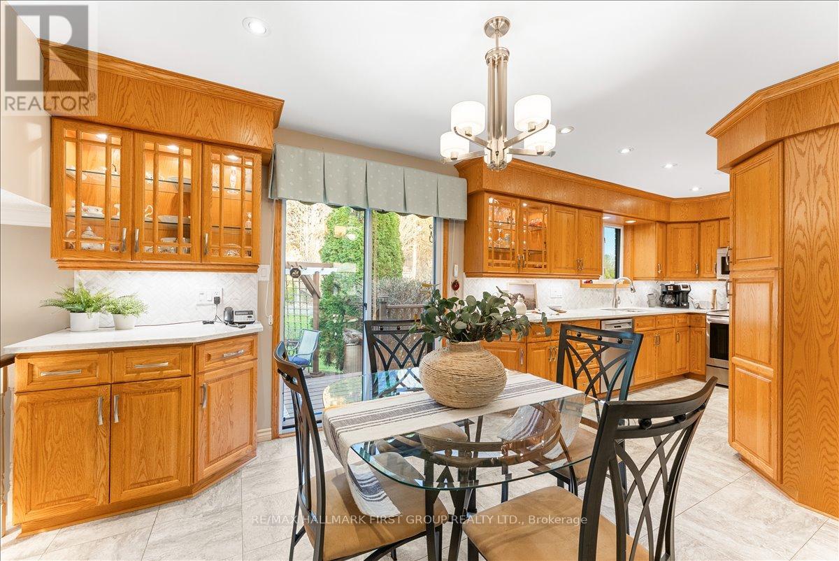 68 RESOLUTE CRESCENT, Whitby (Lynde Creek), Ontario, L1P1G2 — Photo 10