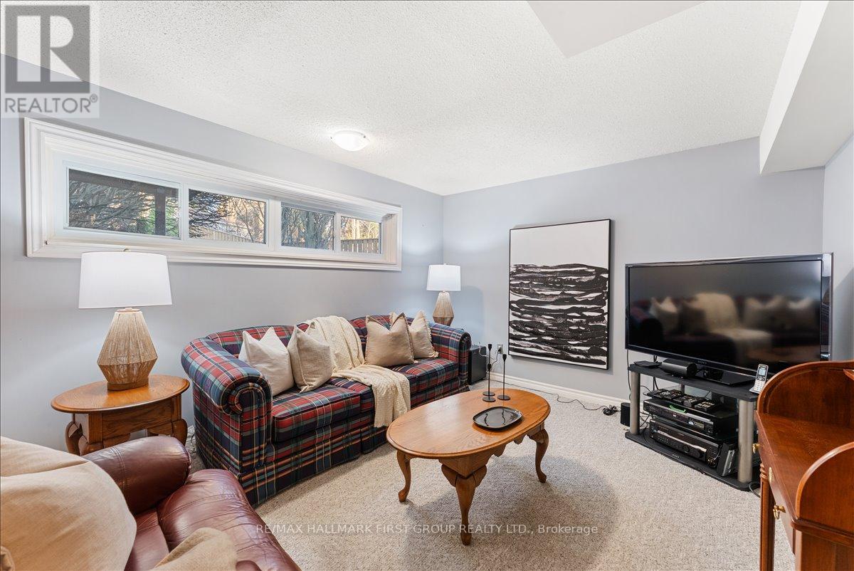 68 RESOLUTE CRESCENT, Whitby (Lynde Creek), Ontario, L1P1G2 — Photo 22