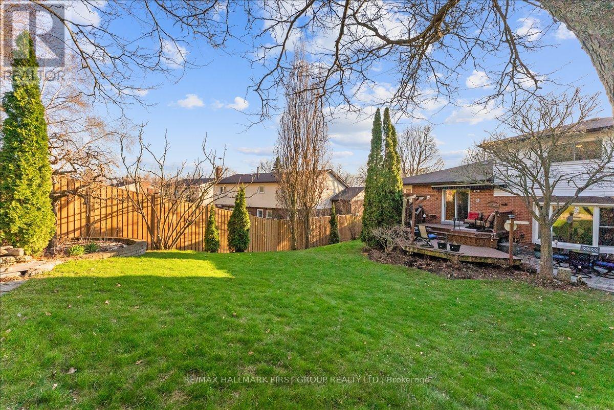 68 RESOLUTE CRESCENT, Whitby (Lynde Creek), Ontario, L1P1G2 — Photo 35