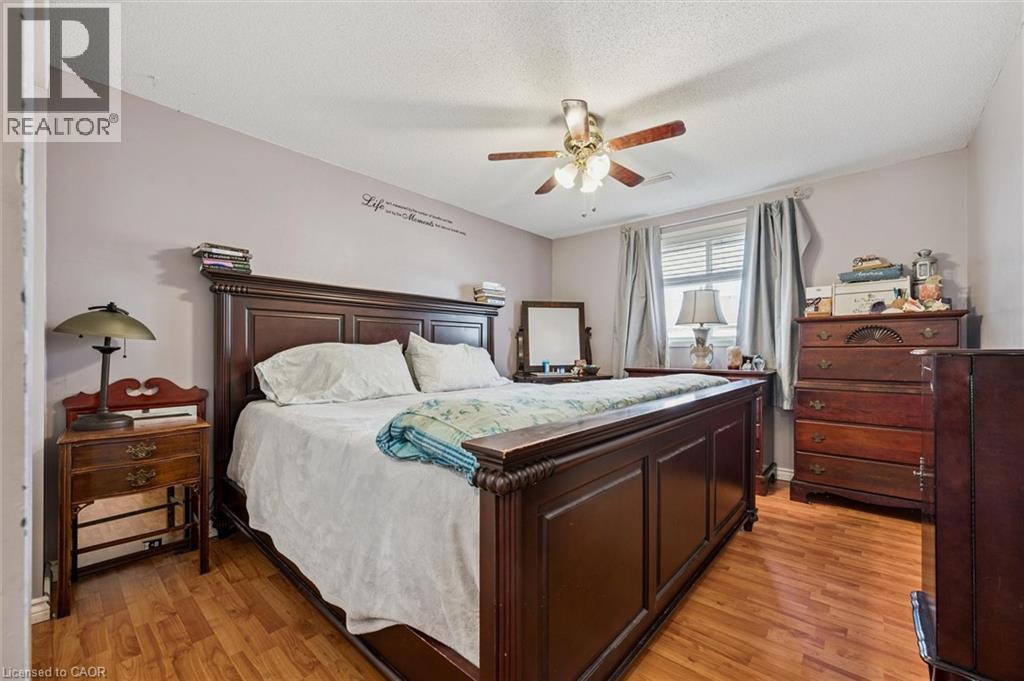 37 EDGEMERE Drive, Cambridge, Ontario, N1P1A9 — Photo 21