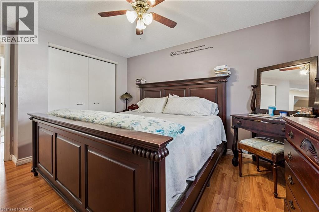 37 EDGEMERE Drive, Cambridge, Ontario, N1P1A9 — Photo 22