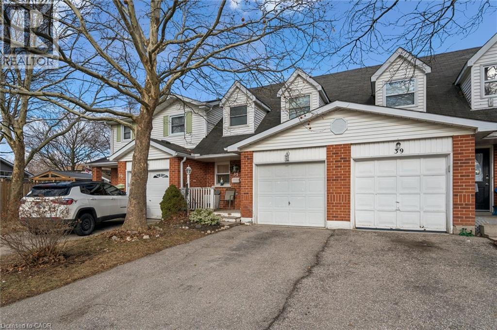 37 EDGEMERE Drive, Cambridge, Ontario, N1P1A9 — Photo 3