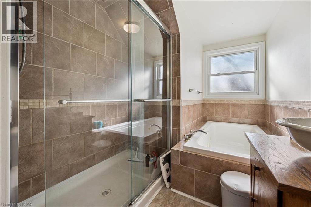 37 EDGEMERE Drive, Cambridge, Ontario, N1P1A9 — Photo 30