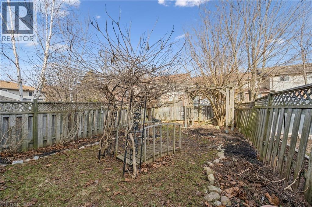 37 EDGEMERE Drive, Cambridge, Ontario, N1P1A9 — Photo 38