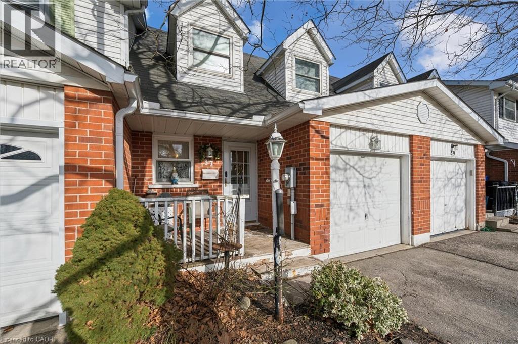 37 EDGEMERE Drive, Cambridge, Ontario, N1P1A9 — Photo 4