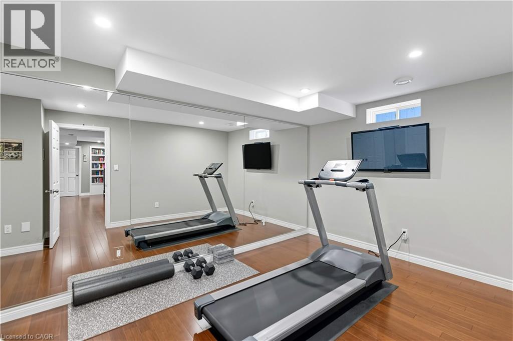 45 PREMIER Road, Waterdown, Ontario, L8B0K7 — Photo 32