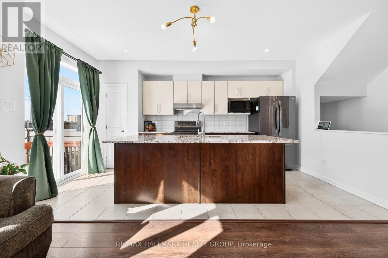 562 CLEMENCY CRESCENT, Ottawa, Ontario, K2J6R8 — Photo 10