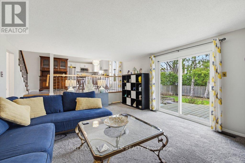 1703 FIELDSTONE CRESCENT, Ottawa, Ontario, K1C1R6 — Photo 18