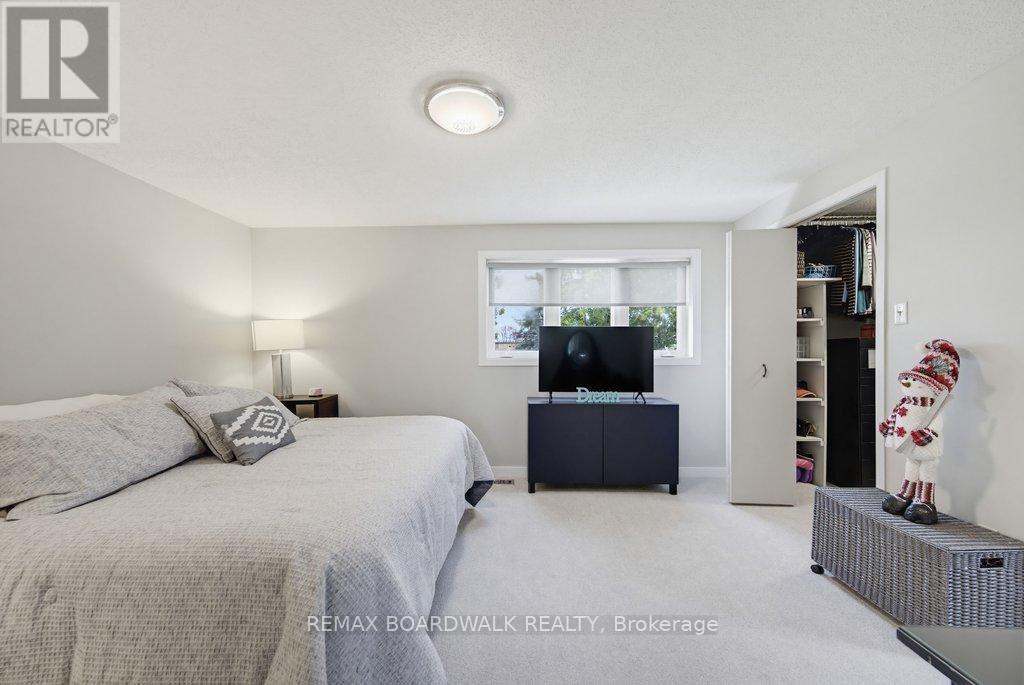 1703 FIELDSTONE CRESCENT, Ottawa, Ontario, K1C1R6 — Photo 22