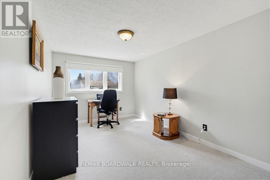 1703 FIELDSTONE CRESCENT, Ottawa, Ontario, K1C1R6 — Photo 26