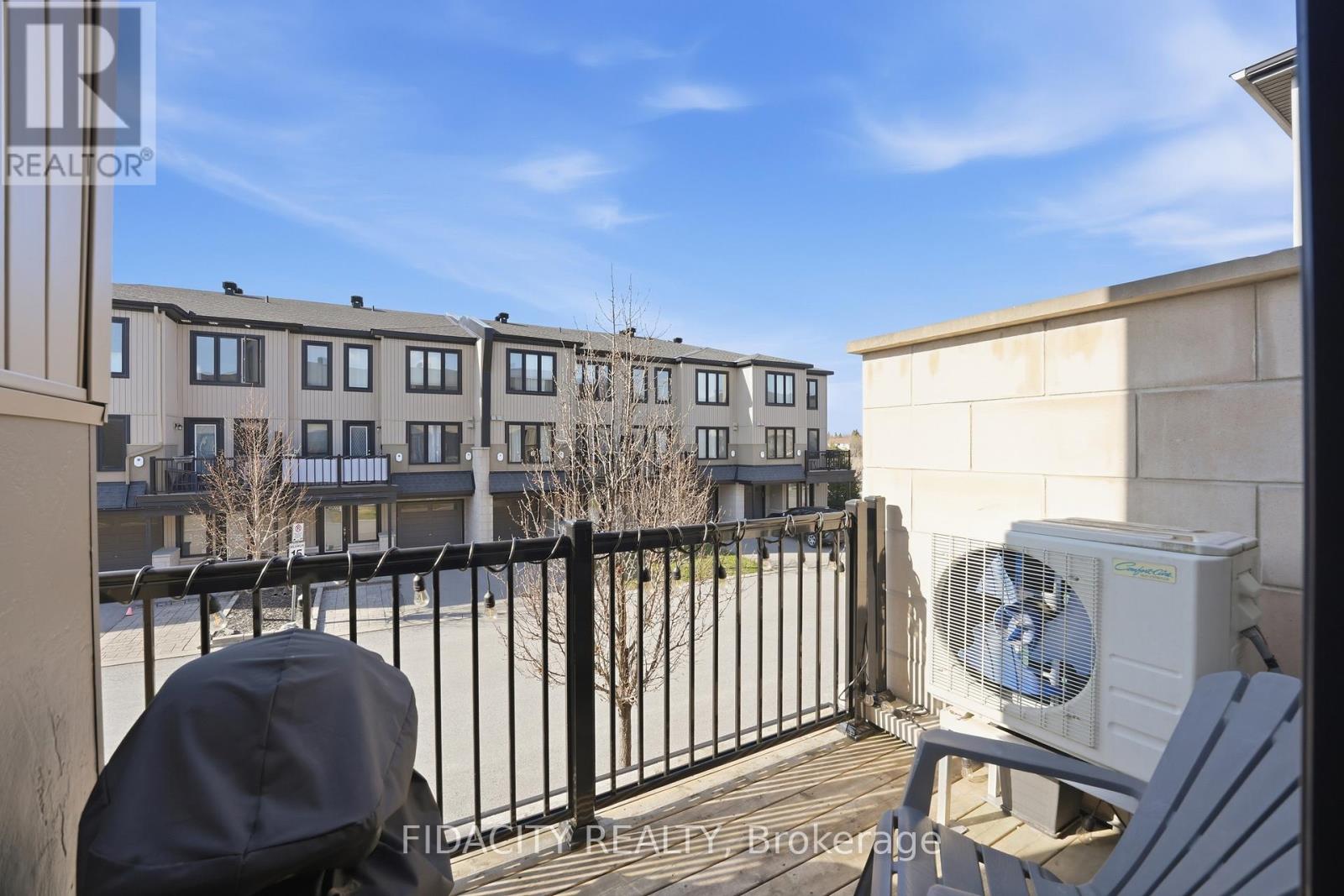 807 ELEMENT PRIVATE, Ottawa, Ontario, K2M0M8 — Photo 3