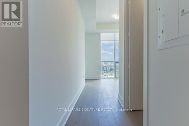 5606 - 1 YORKVILLE AVENUE, Toronto (Annex), Ontario, M4W0B1 — Photo 2