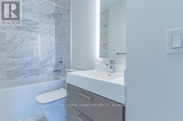 5606 - 1 YORKVILLE AVENUE, Toronto (Annex), Ontario, M4W0B1 — Photo 21