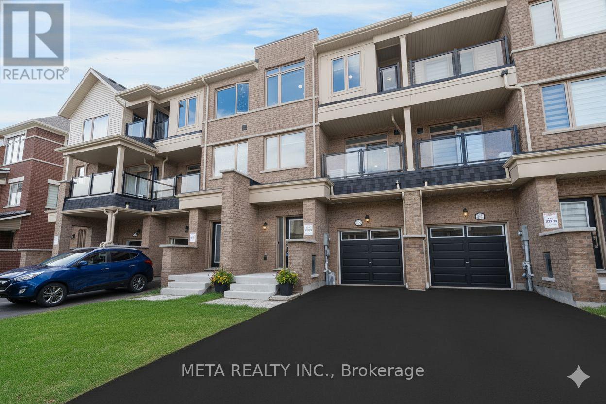 1073 LOCKIE DRIVE, Oshawa (Kedron), Ontario, L1L0R9 — Photo 2