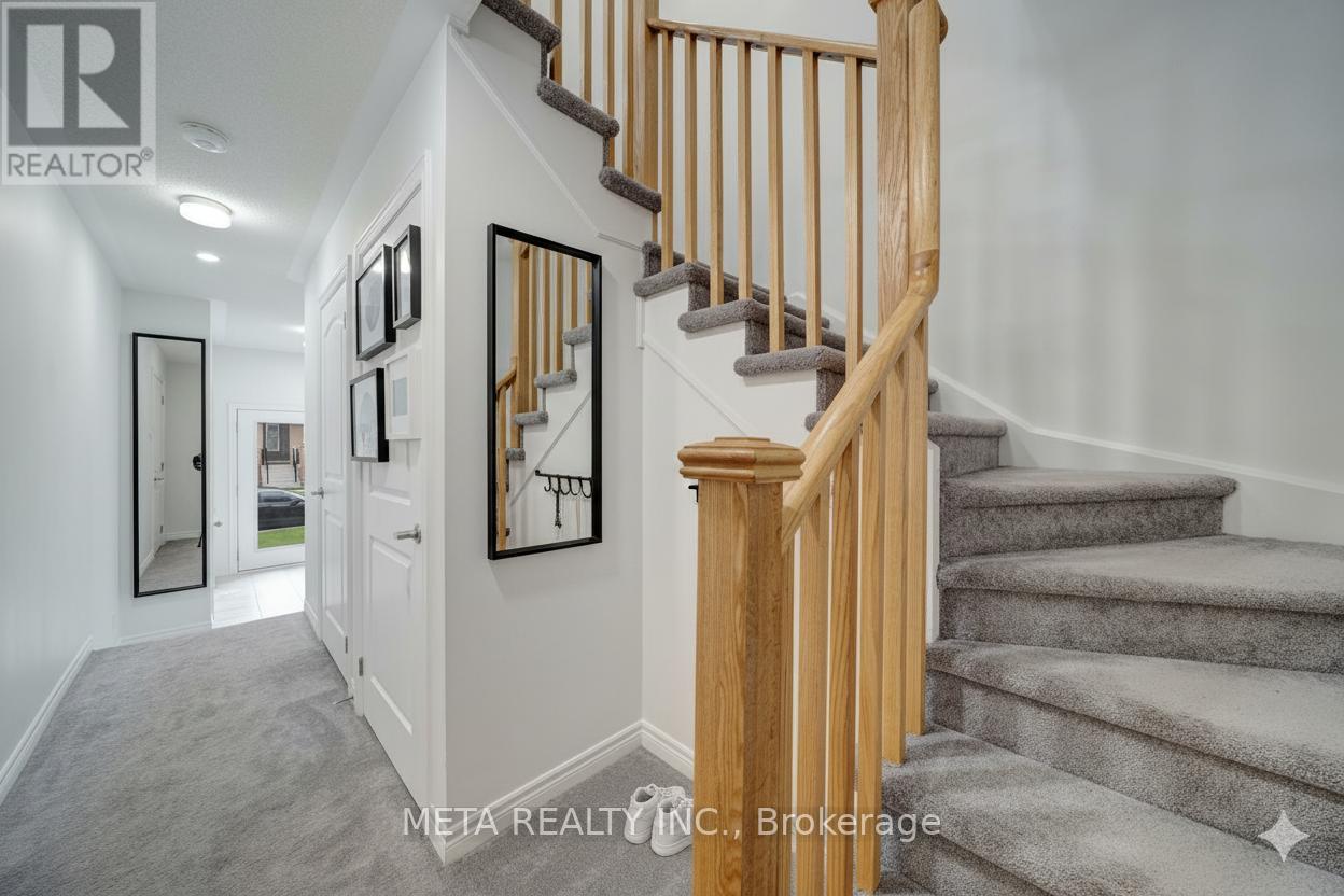 1073 LOCKIE DRIVE, Oshawa (Kedron), Ontario, L1L0R9 — Photo 5