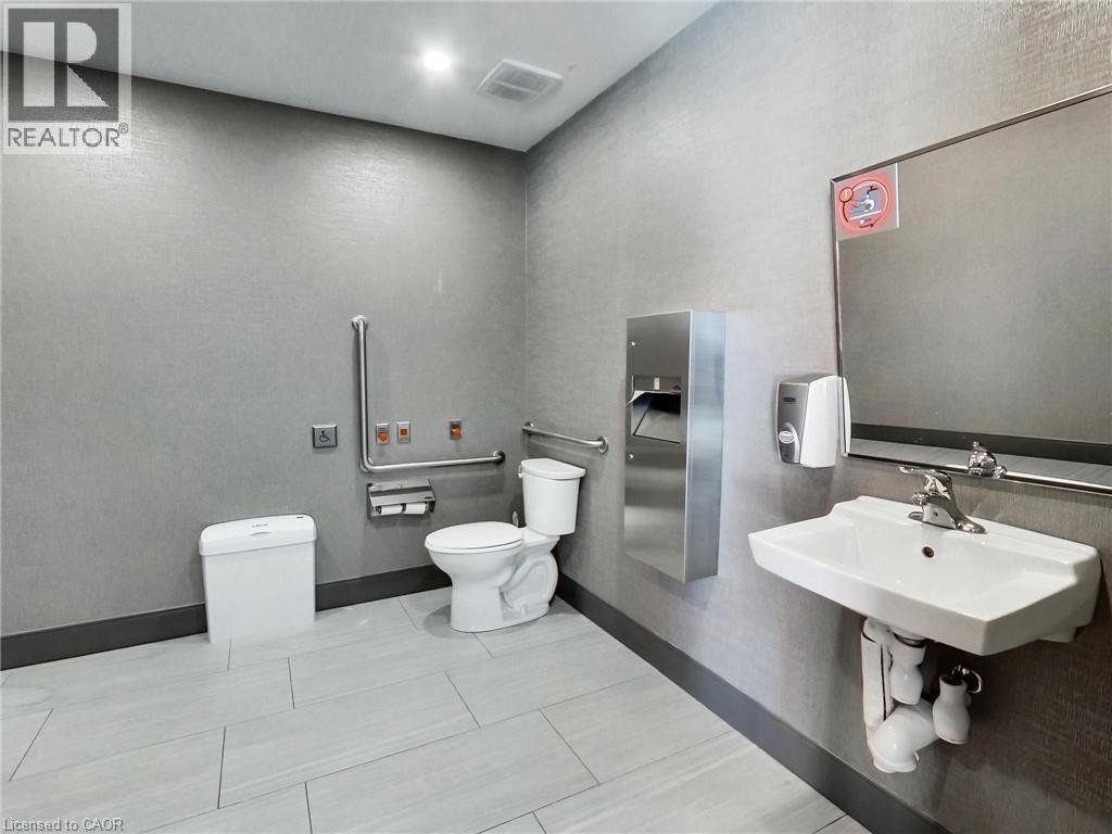 5045 MAINWAY Boulevard Unit# 201, Burlington, Ontario, L7L5Z1 — Photo 10