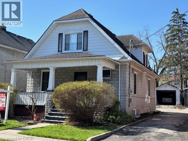 838 MOORE Street, Cambridge, Ontario, N3H3B8 — Photo 2