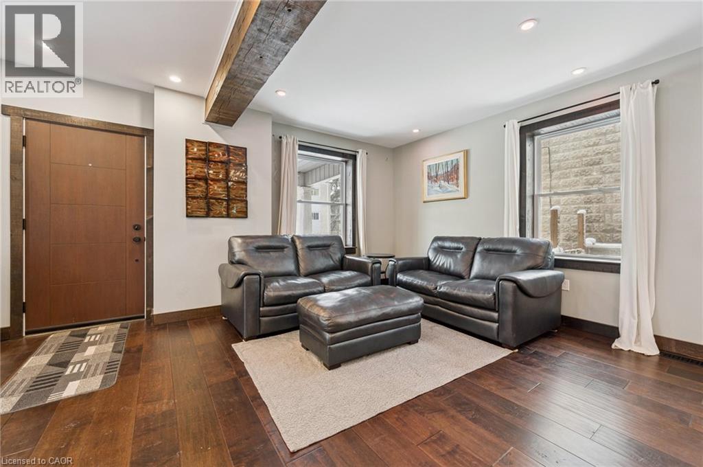 838 MOORE Street, Cambridge, Ontario, N3H3B8 — Photo 8