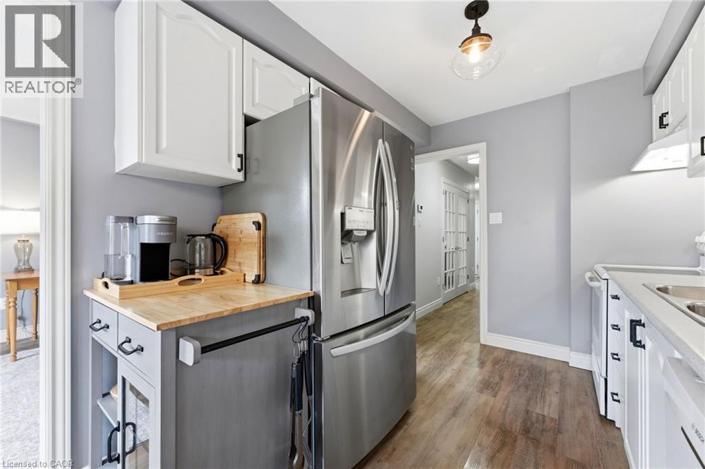 31 WAKEFIELD Lane, Waterdown, Ontario, L8B0M7 — Photo 13