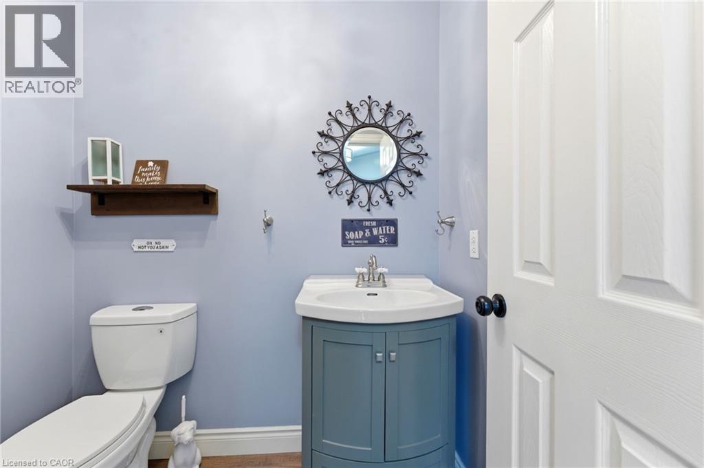 31 WAKEFIELD Lane, Waterdown, Ontario, L8B0M7 — Photo 15