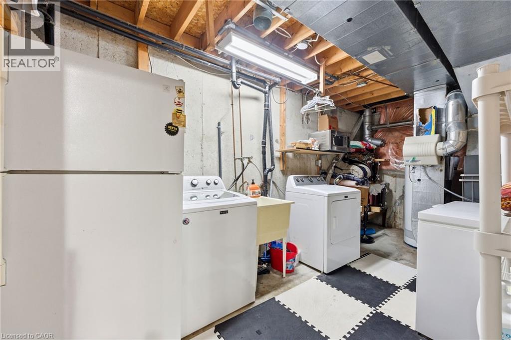 31 WAKEFIELD Lane, Waterdown, Ontario, L8B0M7 — Photo 28