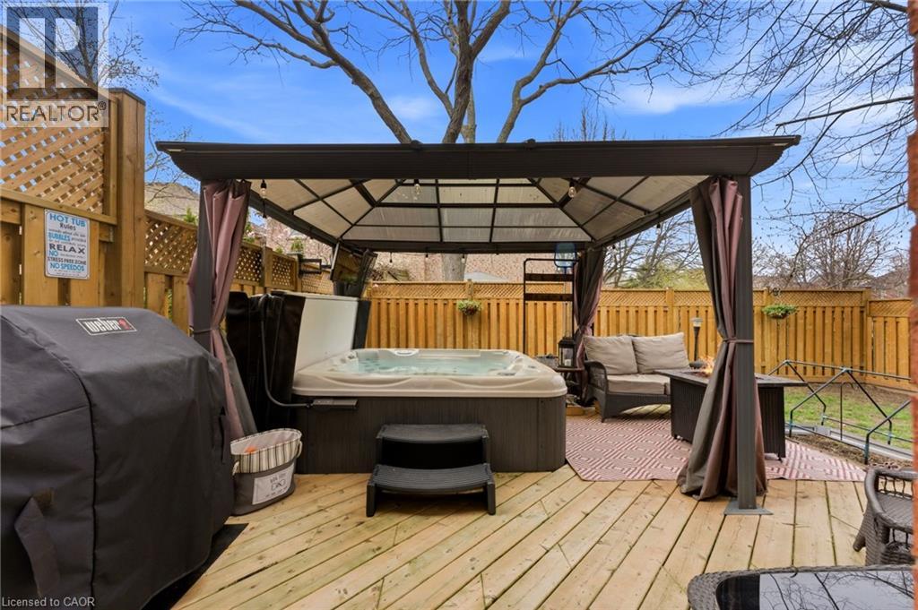 31 WAKEFIELD Lane, Waterdown, Ontario, L8B0M7 — Photo 30