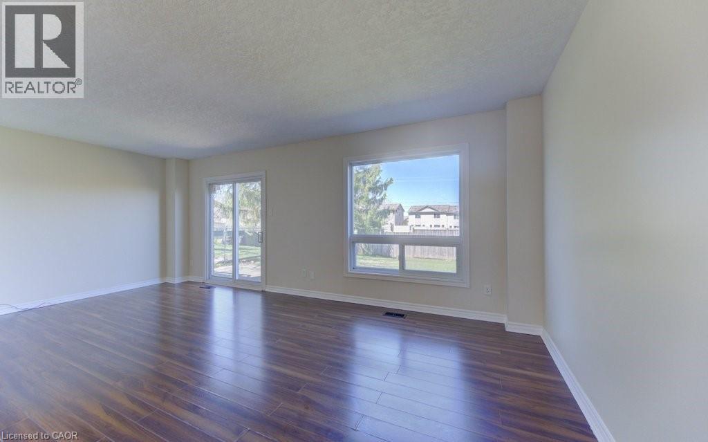 90 RALGREEN Crescent, Kitchener, Ontario, N2M1T9 — Photo 19