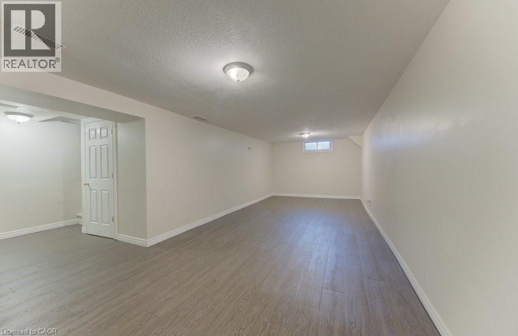 90 RALGREEN Crescent, Kitchener, Ontario, N2M1T9 — Photo 30