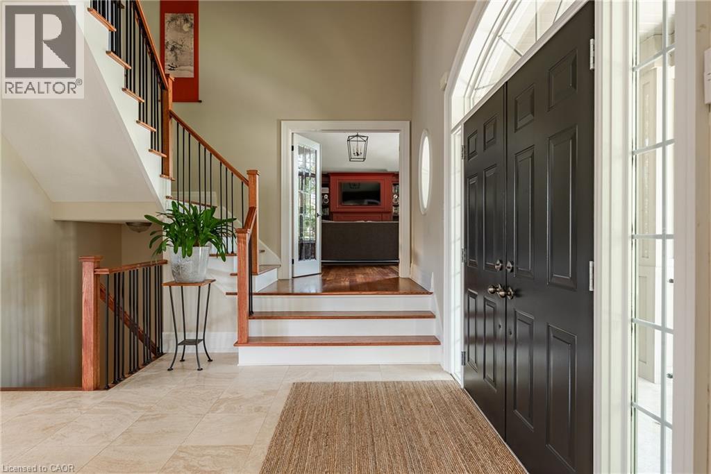 266 TRACINA Drive, Oakville, Ontario, L6L4C2 — Photo 5