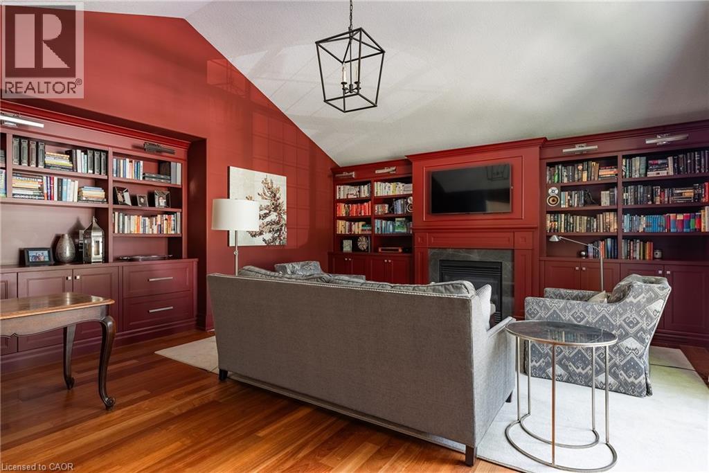 266 TRACINA Drive, Oakville, Ontario, L6L4C2 — Photo 7