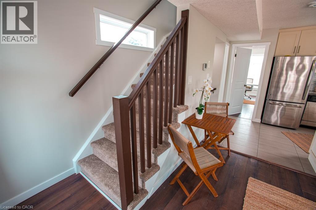 489 EAST Avenue Unit# B, Kitchener, Ontario, N2H0A8 — Photo 28