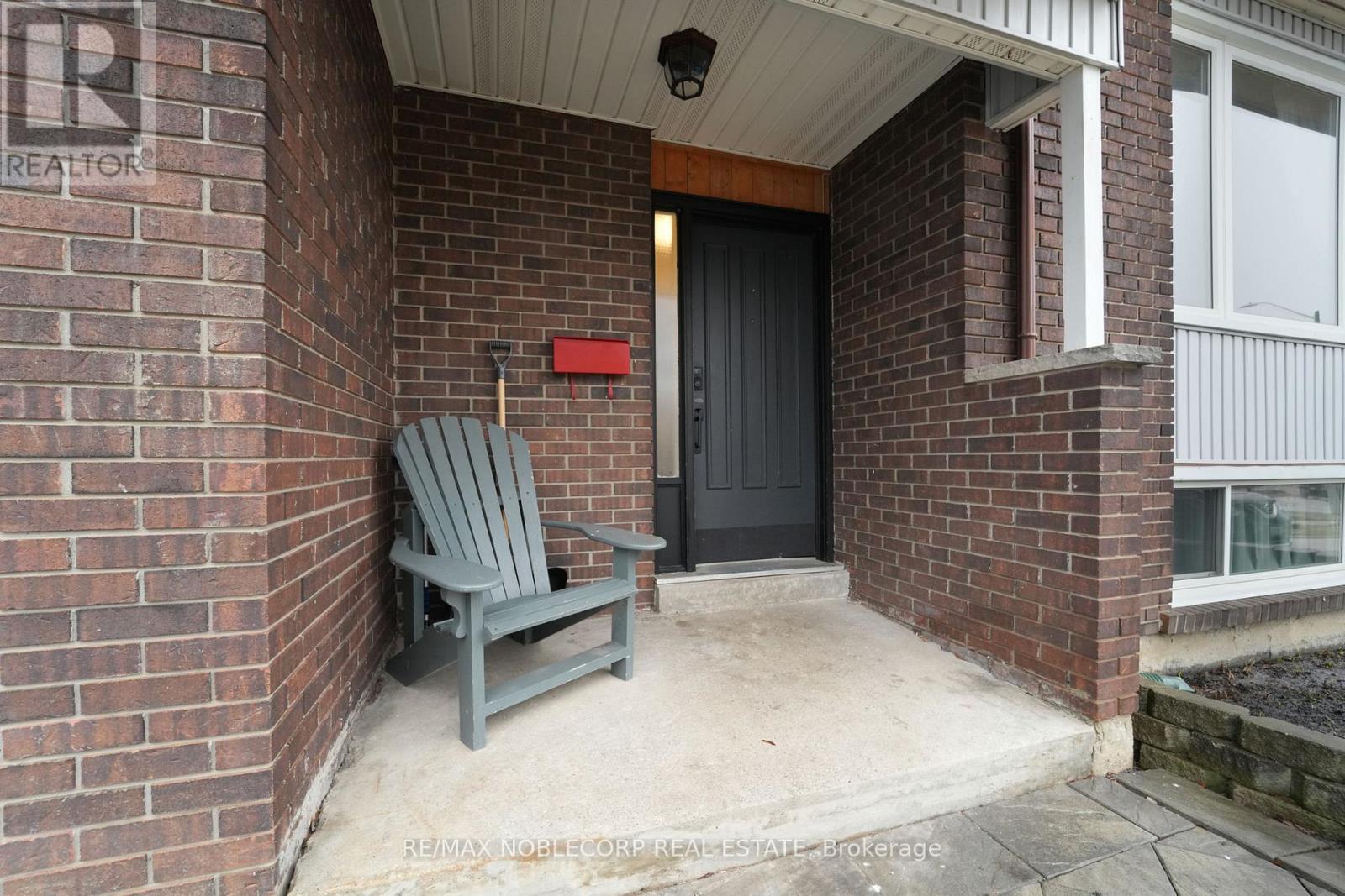 115 ELGIN DRIVE, Brampton (Brampton South), Ontario, L6Y2E6 — Photo 3