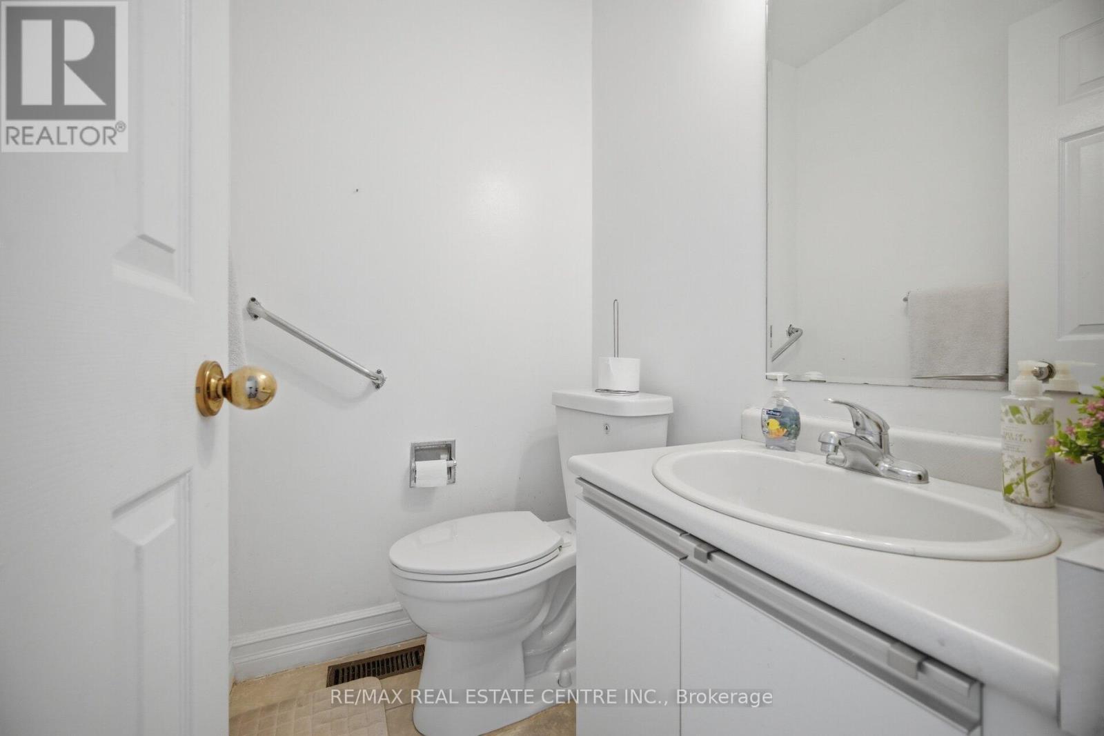 2 - 3 HARTNELL SQUARE, Brampton (Central Park), Ontario, L6S5W7 — Photo 15