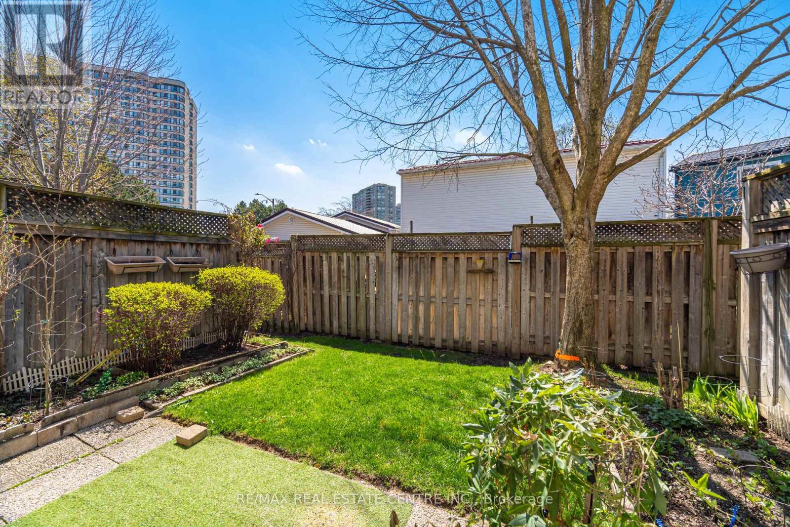 2 - 3 HARTNELL SQUARE, Brampton (Central Park), Ontario, L6S5W7 — Photo 32