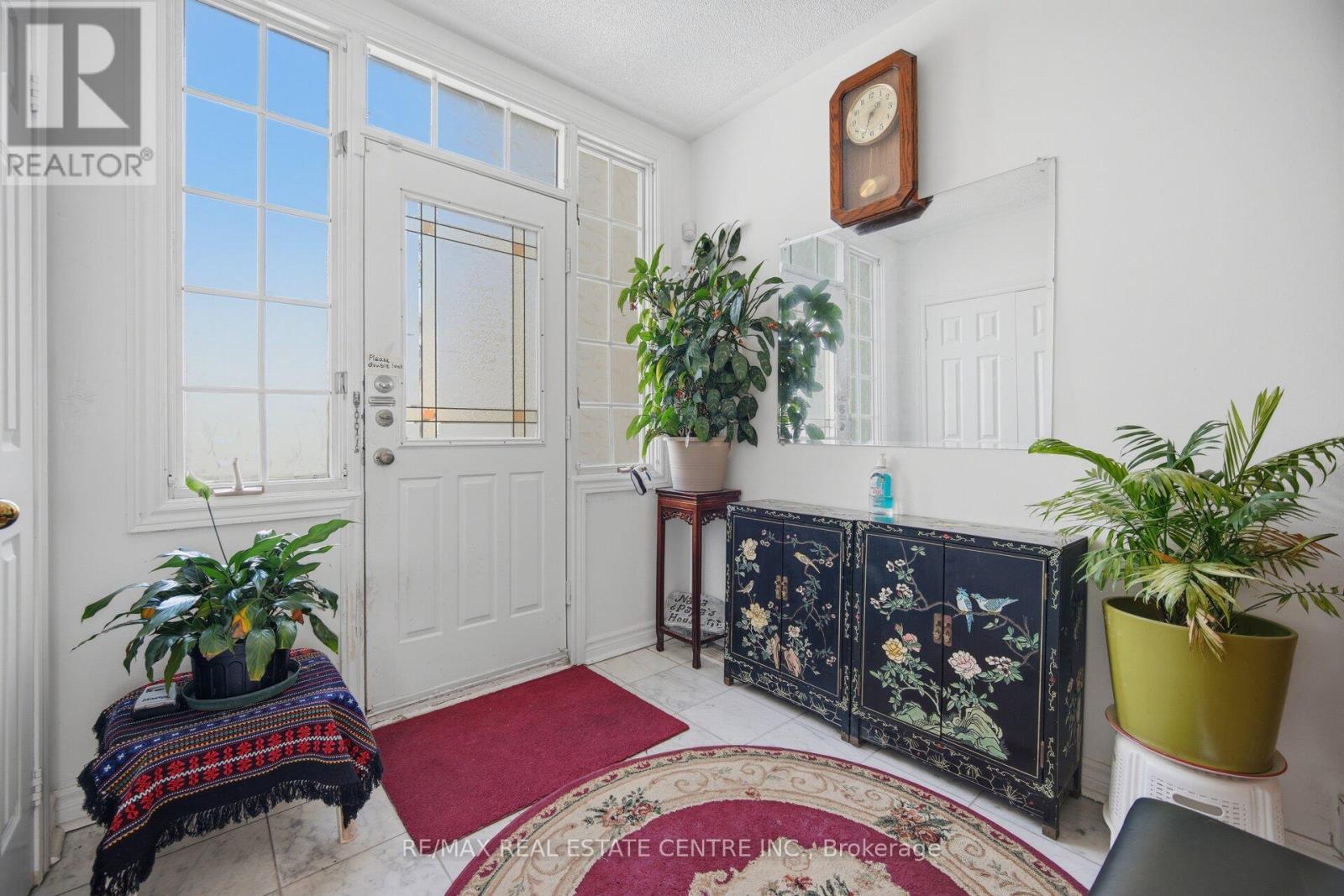 2 - 3 HARTNELL SQUARE, Brampton (Central Park), Ontario, L6S5W7 — Photo 5