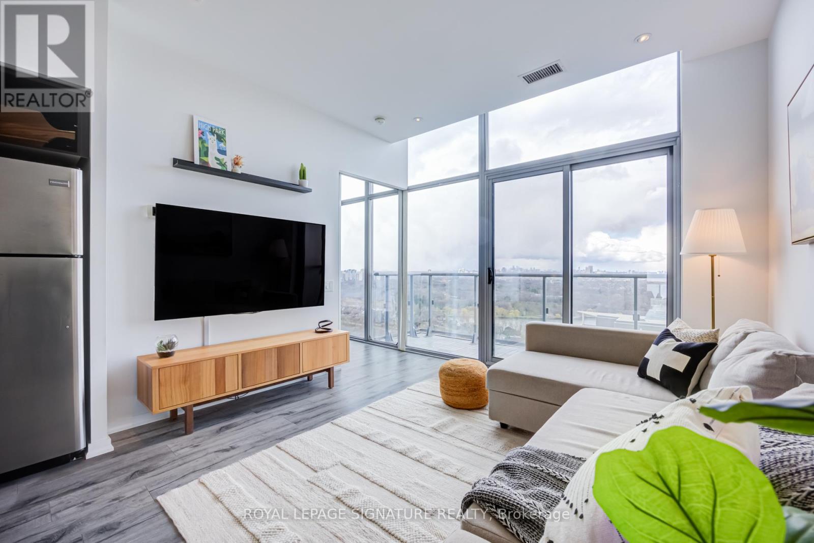 3513 - 105 THE QUEENSWAY, Toronto (High Park-Swansea), Ontario, M6S5B5 — Photo 11