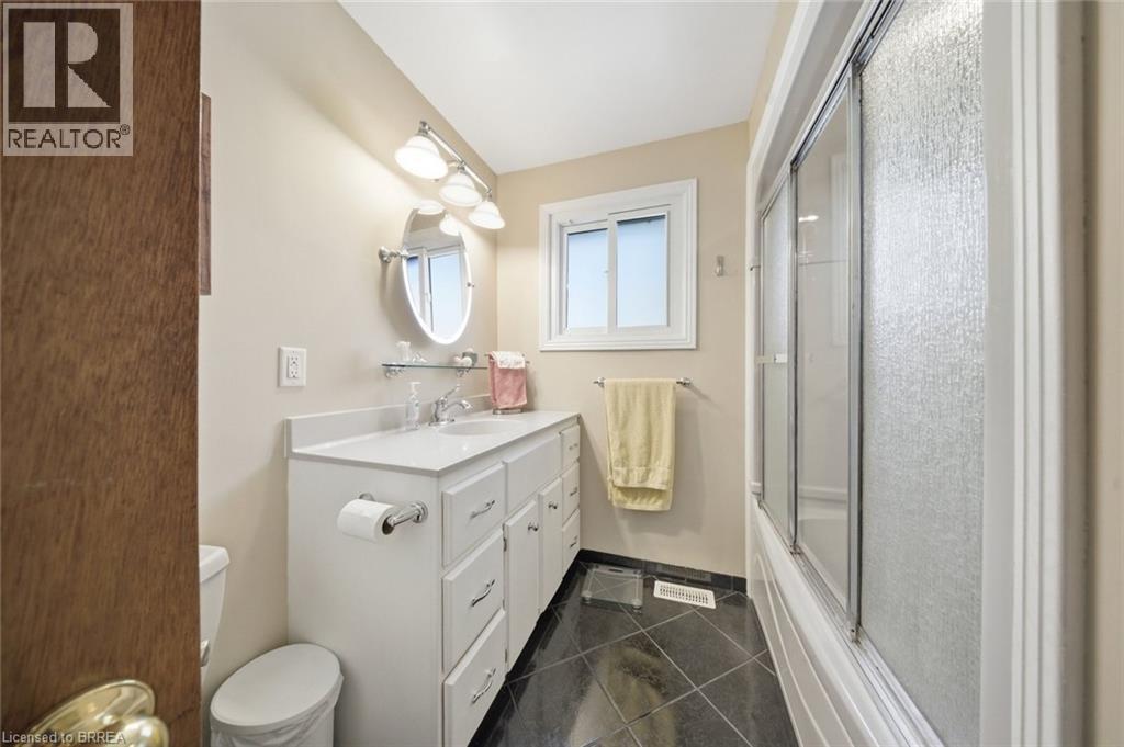 36 HAMILTON Avenue, Brantford, Ontario, N3S6Z9 — Photo 18