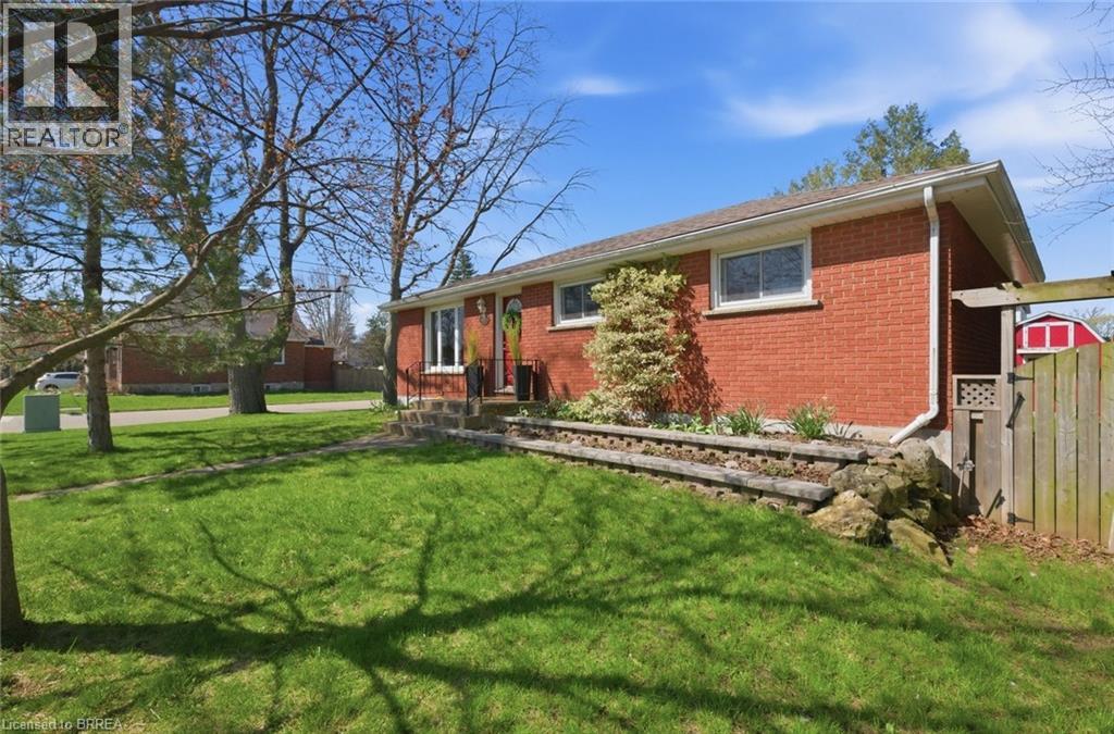 36 HAMILTON Avenue, Brantford, Ontario, N3S6Z9 — Photo 3