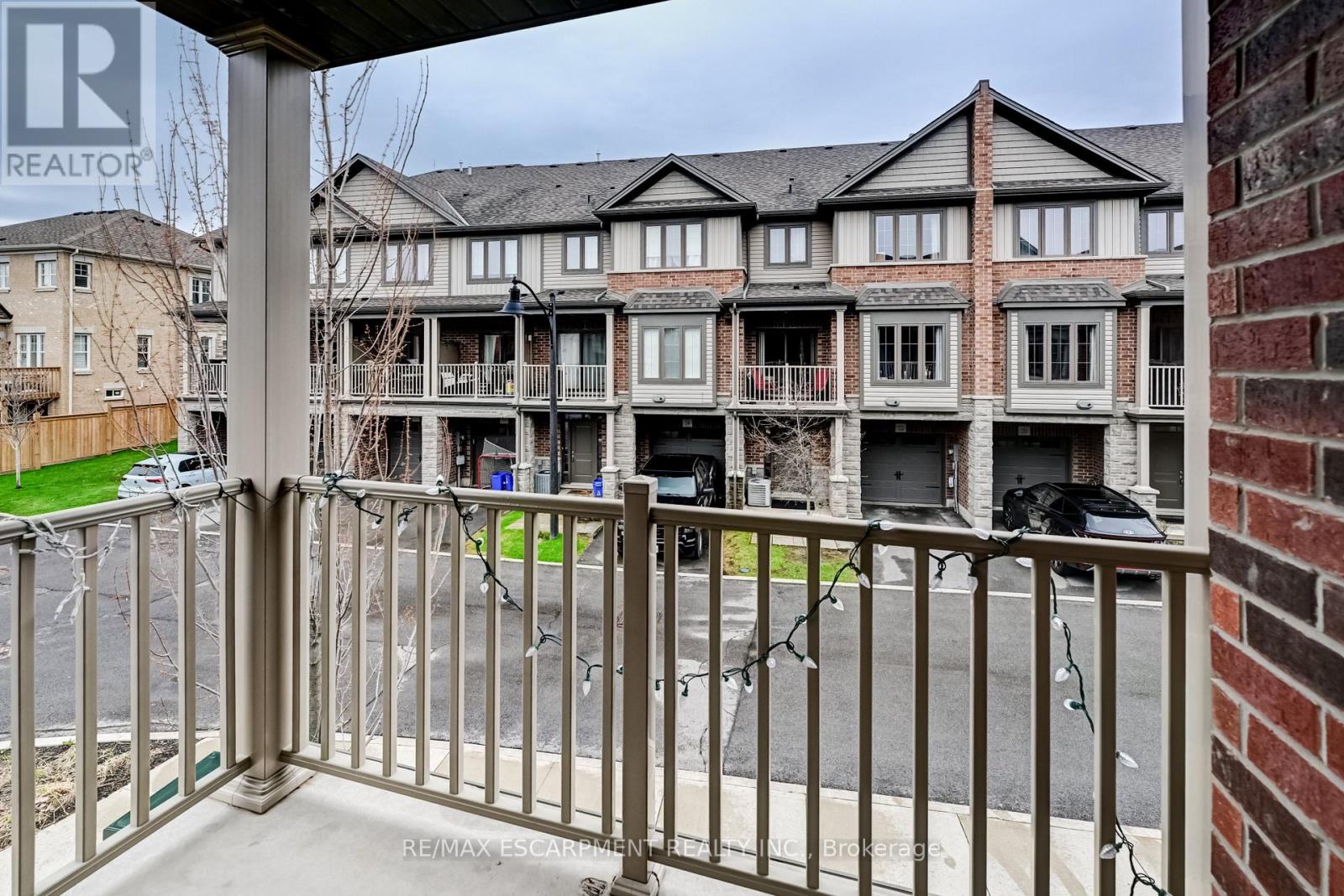 23 RIDGESIDE LANE W, Hamilton (Waterdown), Ontario, L8B1W5 — Photo 19