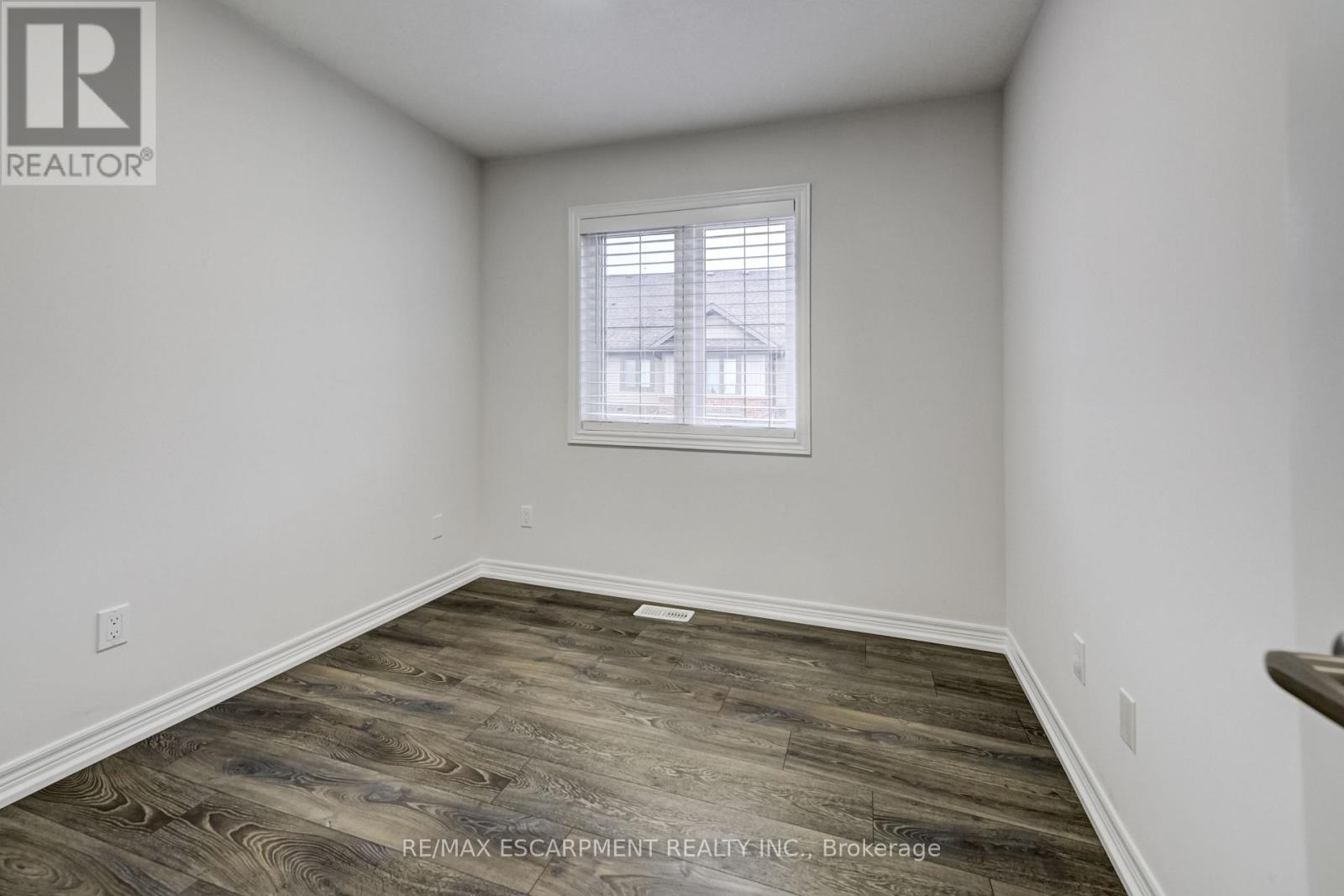 23 RIDGESIDE LANE W, Hamilton (Waterdown), Ontario, L8B1W5 — Photo 25