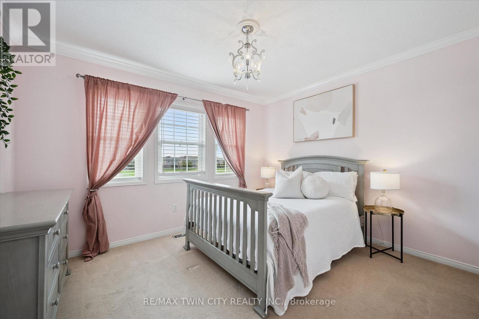 28 GRIFFITHS AVENUE, Cambridge, Ontario, N1P1J7 — Photo 19