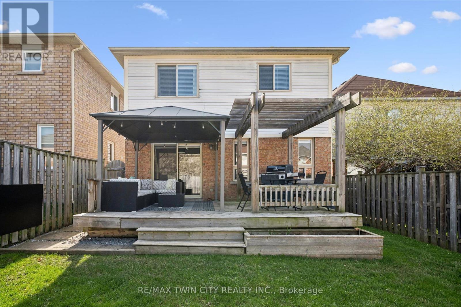 28 GRIFFITHS AVENUE, Cambridge, Ontario, N1P1J7 — Photo 24