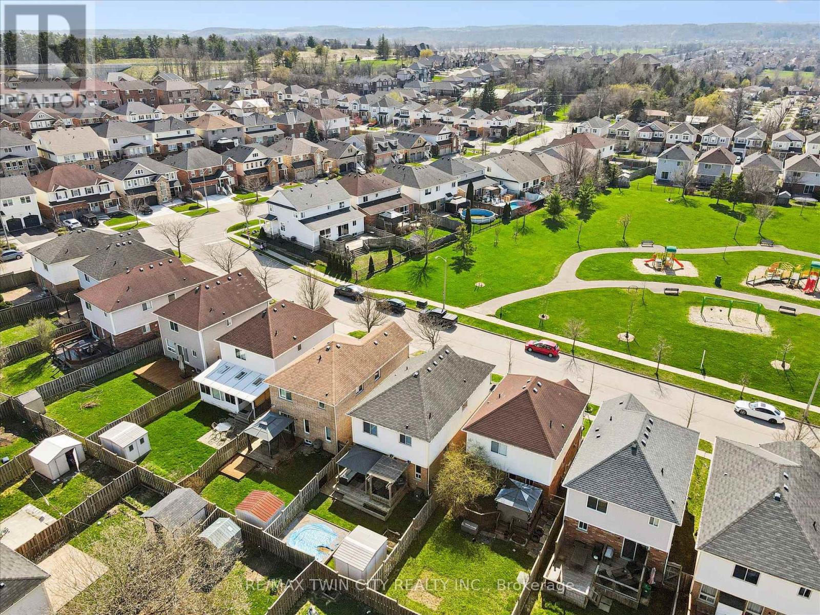 28 GRIFFITHS AVENUE, Cambridge, Ontario, N1P1J7 — Photo 31